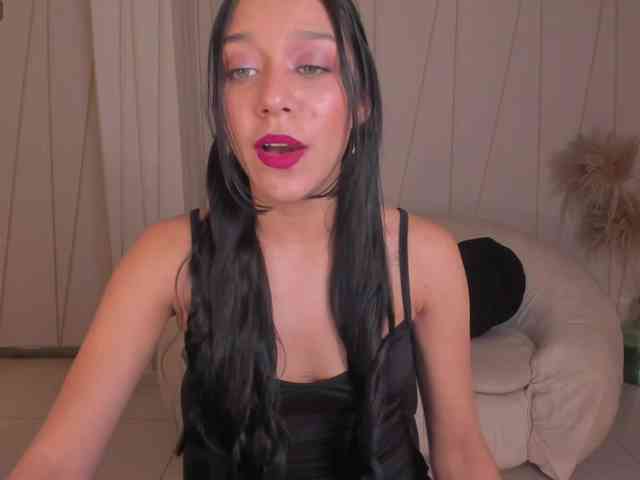 AmaliaCruss webcam