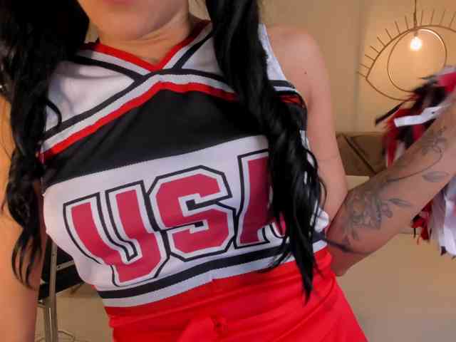 AmaliaCruss webcam