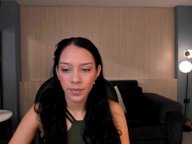 AmaliaCruss webcam