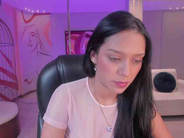 AmaliaCruss webcam