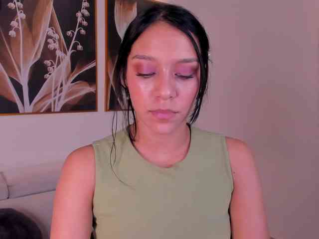 AmaliaCruss webcam