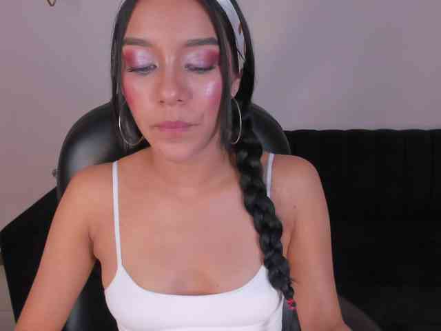 AmaliaCruss webcam