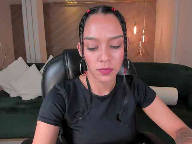 AmaliaCruss webcam