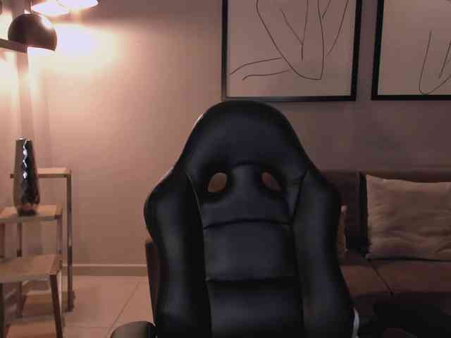 AmaliaCruss webcam