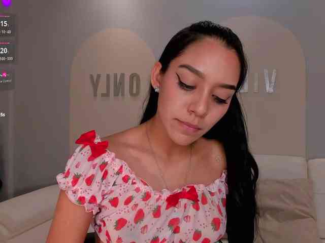 AmaliaCruss AmaliaCruss