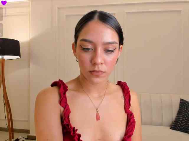 AmaliaCruss AmaliaCruss