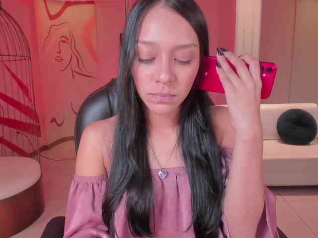 AmaliaCruss webcam