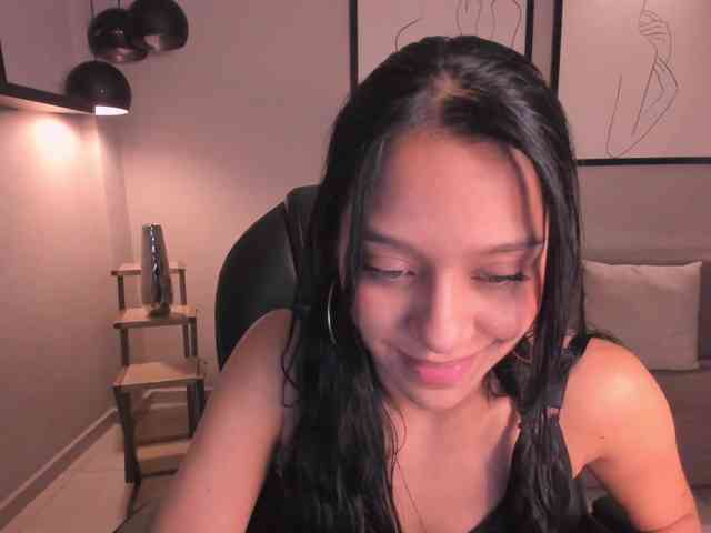 AmaliaCruss webcam