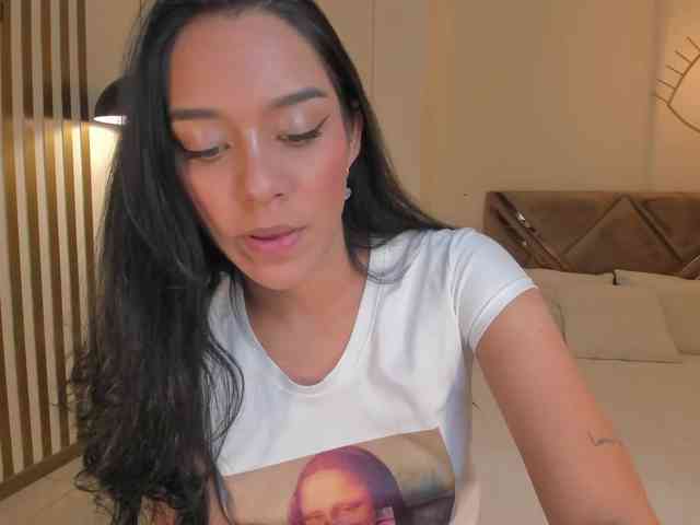 AmaliaCruss webcam