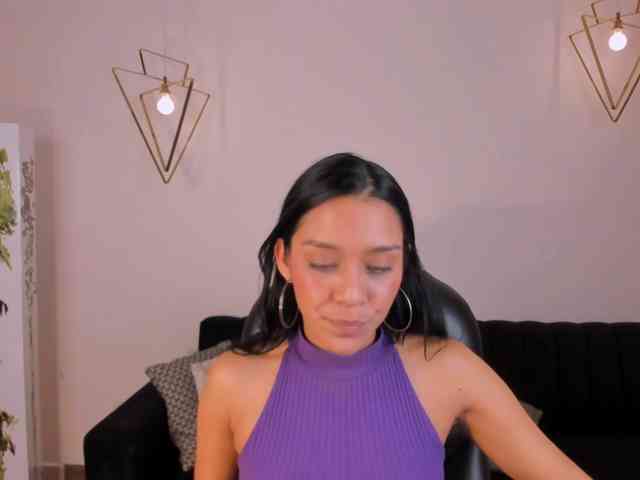 AmaliaCruss webcam