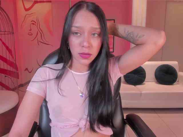 AmaliaCruss webcam