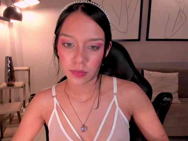 AmaliaCruss webcam