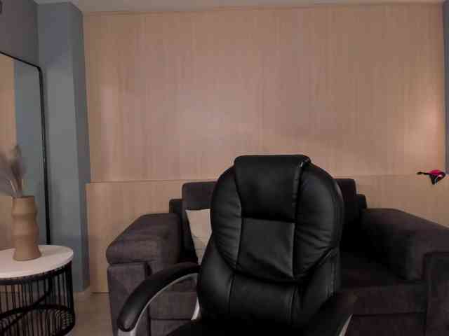 AmaliaCruss webcam