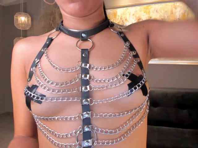 AmaliaCruss AmaliaCruss