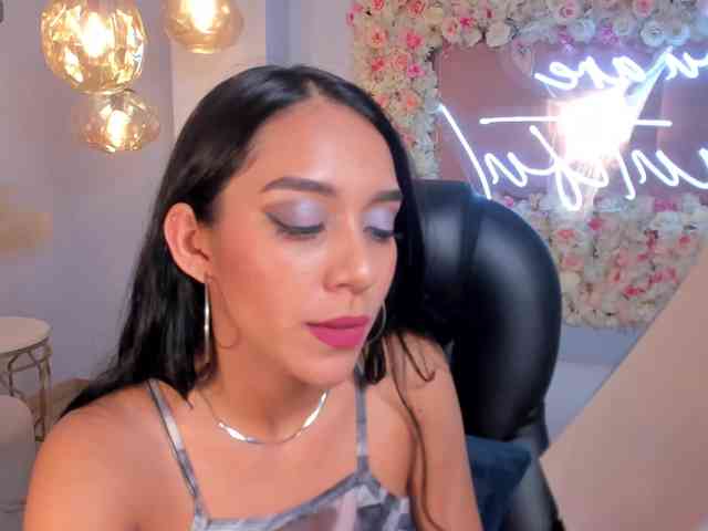 AmaliaCruss webcam