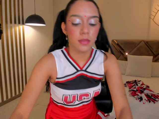 AmaliaCruss webcam