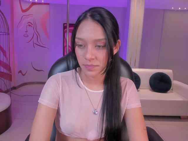 AmaliaCruss webcam
