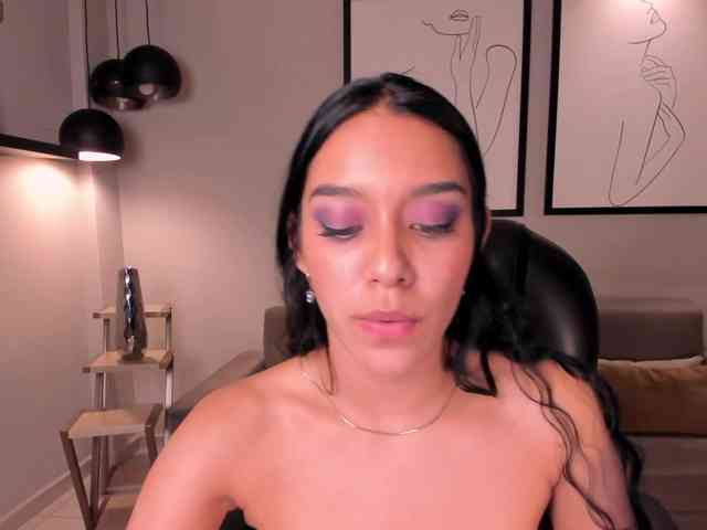 AmaliaCruss webcam