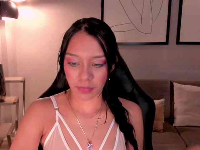 AmaliaCruss webcam