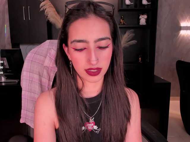 LarisaSmirnov webcam