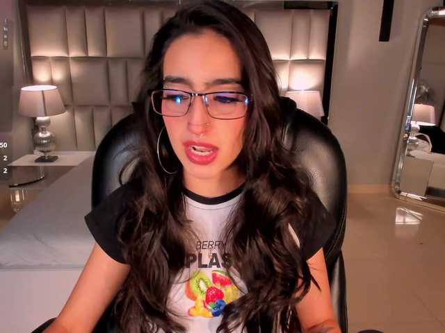 LarisaSmirnov's BongaCams show and profile