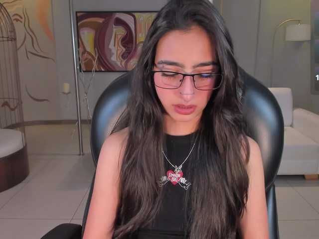 LarisaSmirnov's BongaCams show and profile