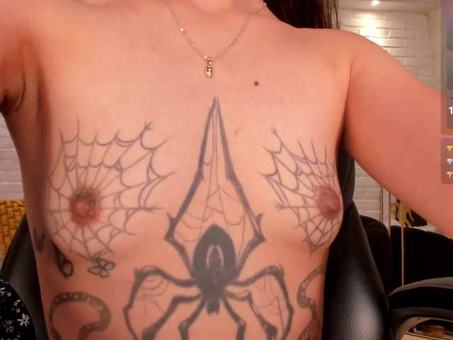 LarisaSmirnov's BongaCams show and profile