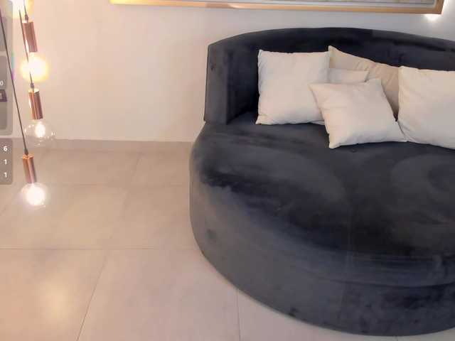 LarisaSmirnov's BongaCams show and profile