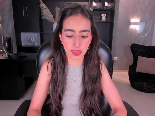 LarisaSmirnov's BongaCams show and profile