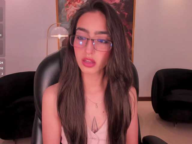 LarisaSmirnov's BongaCams show and profile