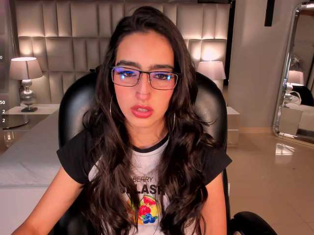 LarisaSmirnov's BongaCams show and profile