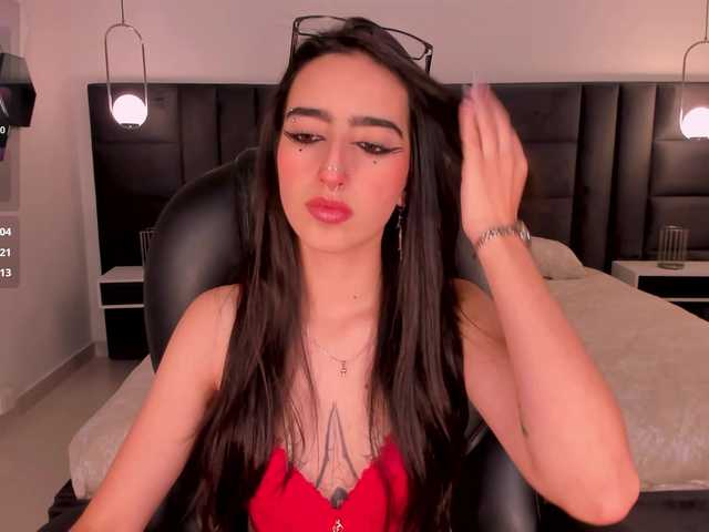 LarisaSmirnov's BongaCams show and profile