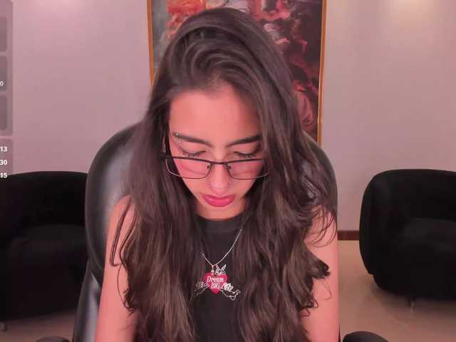 LarisaSmirnov's BongaCams show and profile