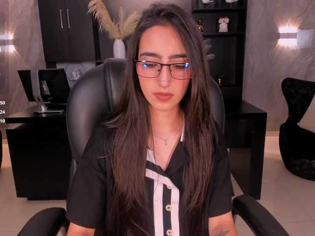 LarisaSmirnov's BongaCams show and profile