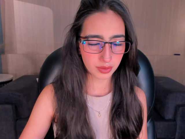 LarisaSmirnov's BongaCams show and profile