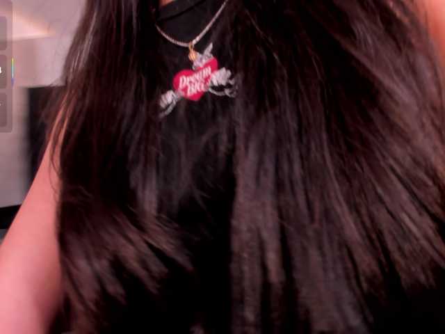 LarisaSmirnov's BongaCams show and profile