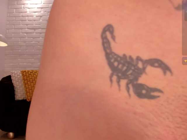 LarisaSmirnov's BongaCams show and profile