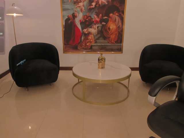 LarisaSmirnov's BongaCams show and profile