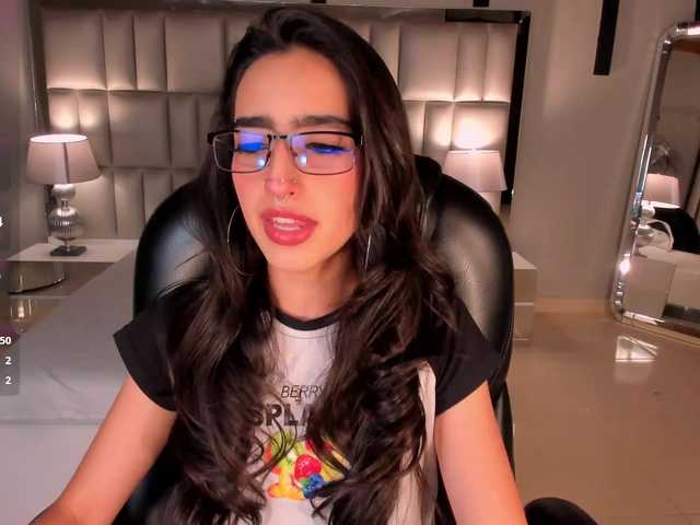 LarisaSmirnov's BongaCams show and profile