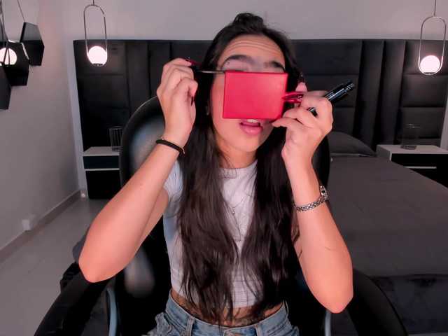 LarisaSmirnov's BongaCams show and profile