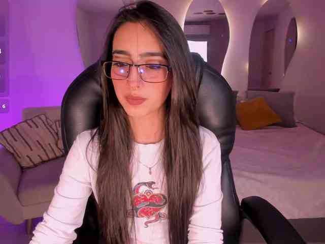 LarisaSmirnov webcam