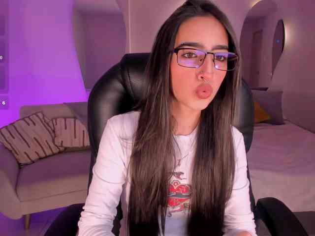 LarisaSmirnov webcam