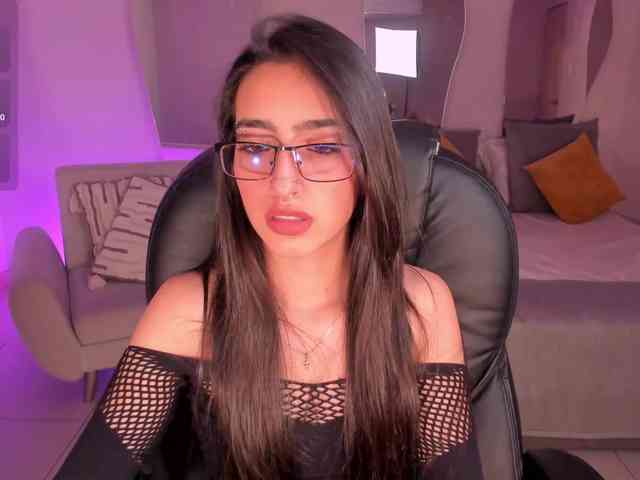 LarisaSmirnov webcam