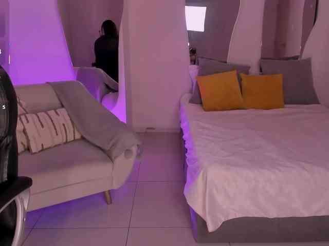 LarisaSmirnov webcam