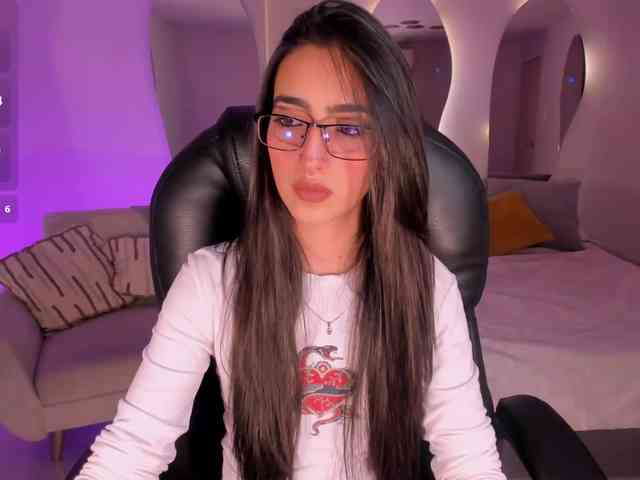 LarisaSmirnov webcam