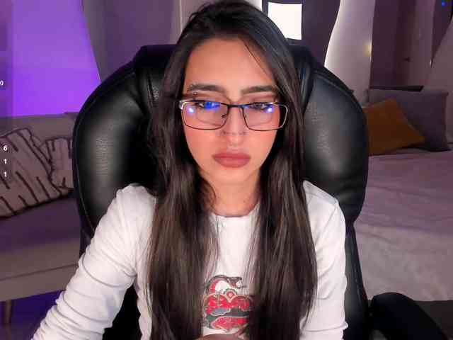 LarisaSmirnov webcam