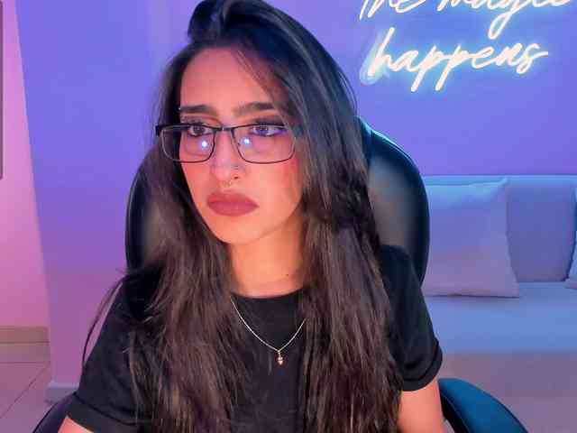 LarisaSmirnov webcam