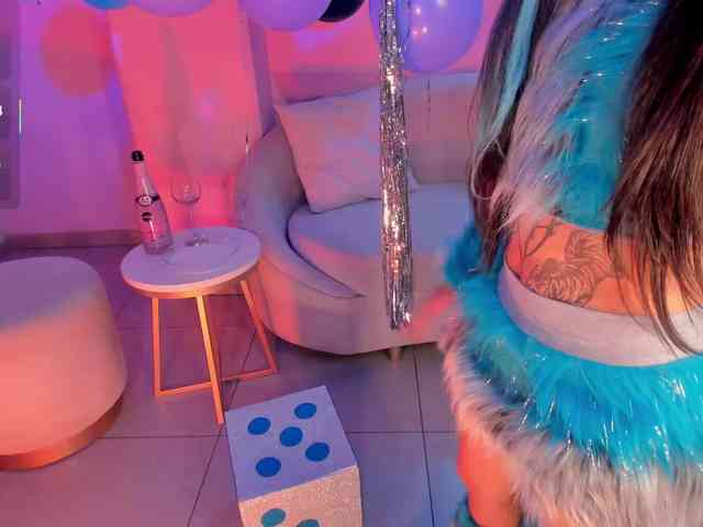 LarisaSmirnov webcam