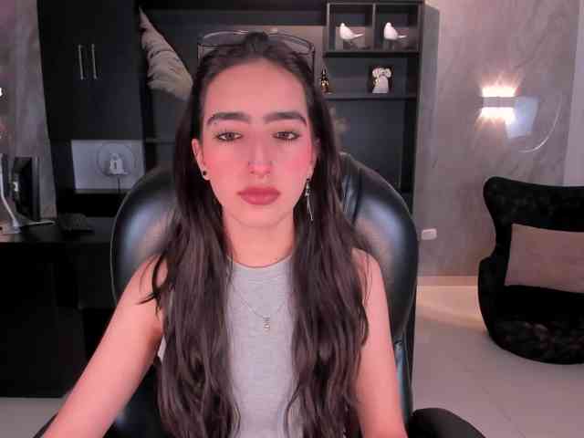 LarisaSmirnov webcam