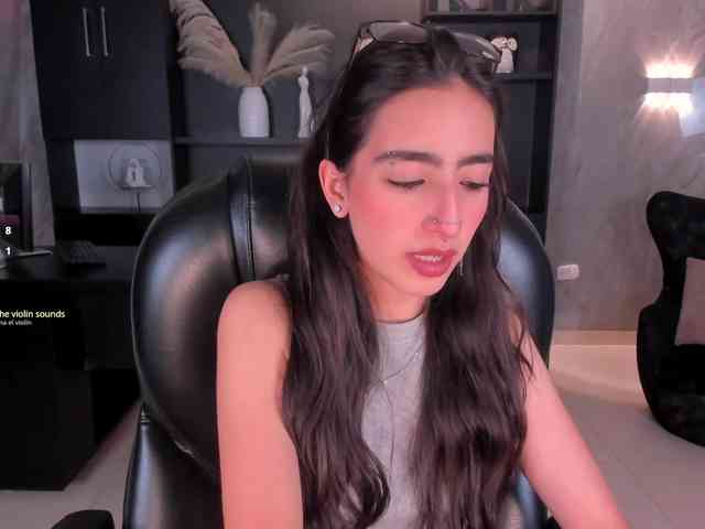 LarisaSmirnov webcam